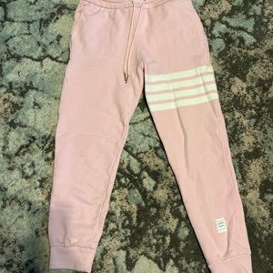 AUTHENTIC WOMEN’S THOM BROWNE PINK SWEATS SIZE 6!
